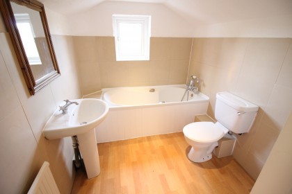 photo for 26 High Road, Bushey Heath, Herts