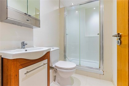 photo for Bushey Heath, Bushey, Hertfordshire