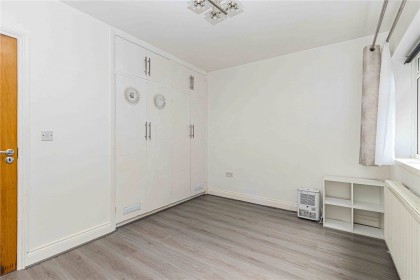 photo for Bushey Heath, Bushey, Hertfordshire
