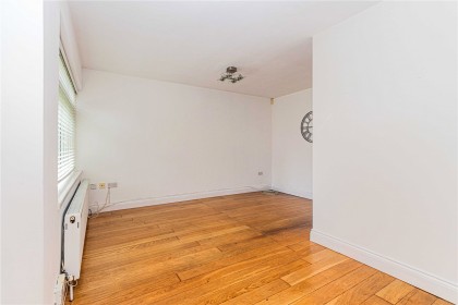photo for Bushey Heath, Bushey, Hertfordshire