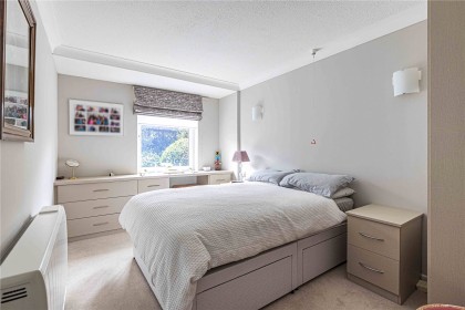 photo for Bushey Heath, Hertfordshire