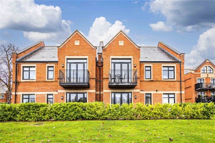 photo for Bushey, Hertfordshire