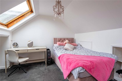 photo for Bushey Heath, Bushey, Hertfordshire