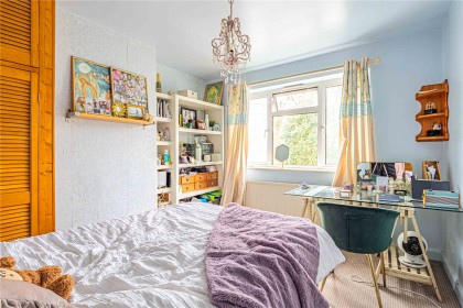 photo for Bushey Heath, Bushey, Hertfordshire