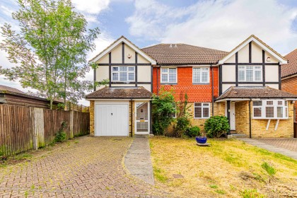photo for Bushey, Hertfordshire