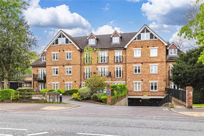 photo for Bushey Heath, Bushey, Hertfordshire