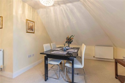 photo for Bushey Heath, Bushey, Hertfordshire