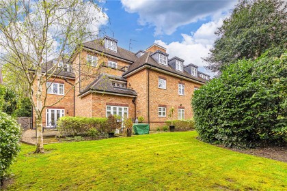 photo for Bushey Heath, Bushey, Hertfordshire