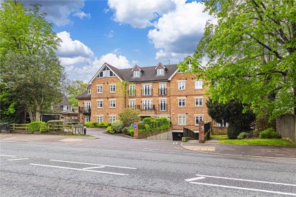 photo for Bushey Heath, Bushey, Hertfordshire