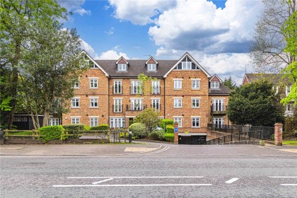 photo for Bushey Heath, Bushey, Hertfordshire