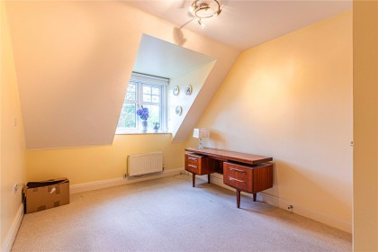 photo for Bushey Heath, Bushey, Hertfordshire