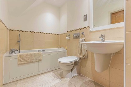 photo for Bushey Heath, Bushey, Hertfordshire