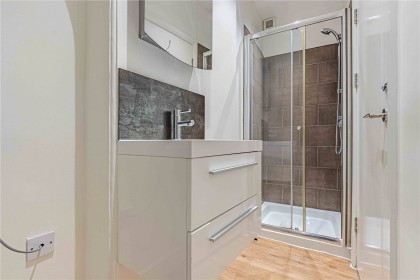 photo for Bushey, Herts