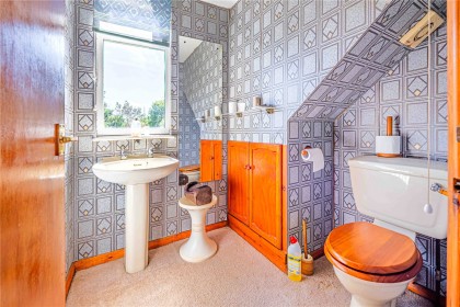 photo for Bushey Heath, Bushey, Hertfordshire