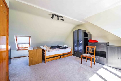 photo for Bushey Heath, Bushey, Hertfordshire