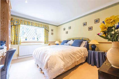 photo for Gravel Path, Berkhamsted, Hertfordshire