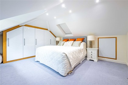 photo for Gravel Path, Berkhamsted, Hertfordshire