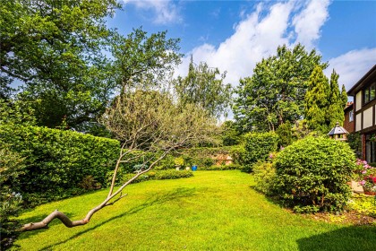 photo for Gravel Path, Berkhamsted, Hertfordshire