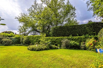 photo for Gravel Path, Berkhamsted, Hertfordshire