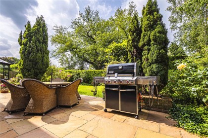 photo for Gravel Path, Berkhamsted, Hertfordshire