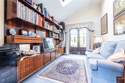 photo for Gravel Path, Berkhamsted, Hertfordshire