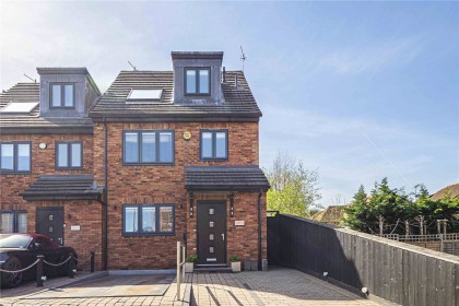 photo for Roughdown Road, Hemel Hempstead, Hertfordshire
