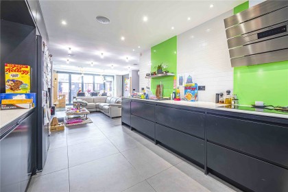 photo for Roughdown Road, Hemel Hempstead, Hertfordshire