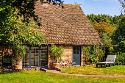 photo for Dagnall, Buckinghamshire