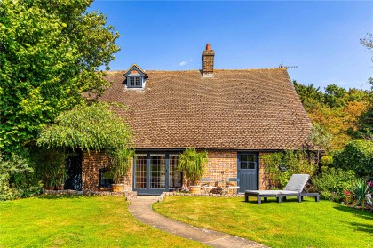 photo for Dagnall, Buckinghamshire