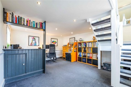 photo for Dagnall, Berkhamsted, Buckinghamshire