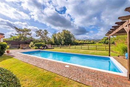 photo for Dagnall, Buckinghamshire