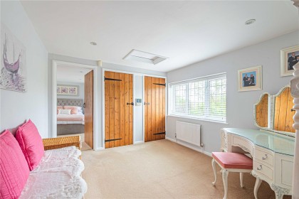 photo for Dagnall, Buckinghamshire