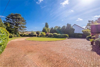 photo for Dagnall, Buckinghamshire