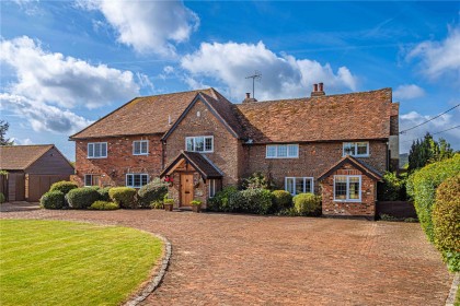 photo for Dagnall, Buckinghamshire