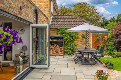photo for Potten End, Berkhamsted, Hertfordshire