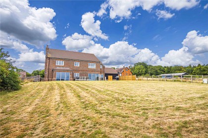 photo for Hastoe, Tring, Hertfordshire