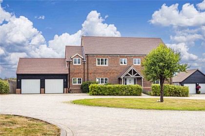 photo for Hastoe, Tring, Hertfordshire