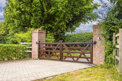 photo for Hastoe, Tring, Hertfordshire