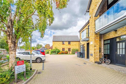 photo for Berkhamsted, Hertfordshire