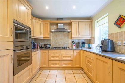 photo for Gravel Path, Berkhamsted, Hertfordshire