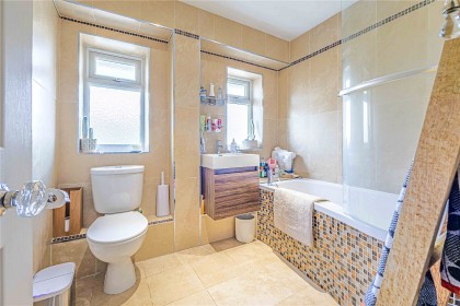 photo for Hollybush Lane, Hemel Hempstead, Hertfordshire