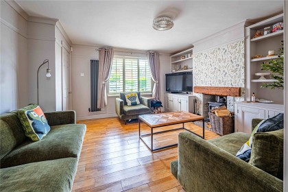 photo for Hollybush Lane, Hemel Hempstead, Hertfordshire