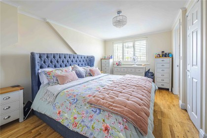 photo for Hollybush Lane, Hemel Hempstead, Hertfordshire