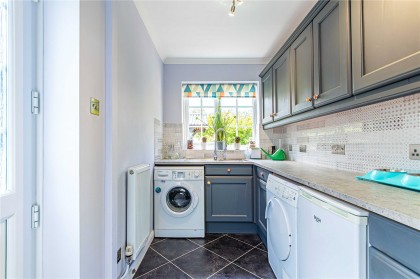 photo for Studham, Central Bedfordshire