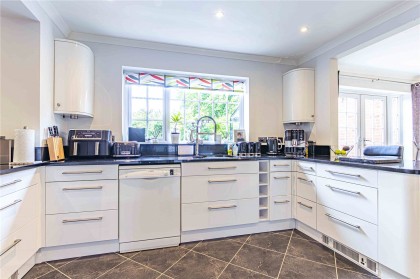 photo for Studham, Central Bedfordshire