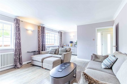 photo for Studham, Central Bedfordshire