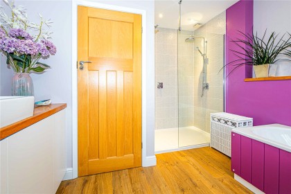 photo for Nash Mills, Hemel Hempstead, Hertfordshire