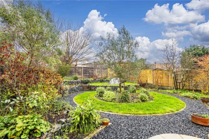 photo for Nash Mills, Hemel Hempstead, Hertfordshire