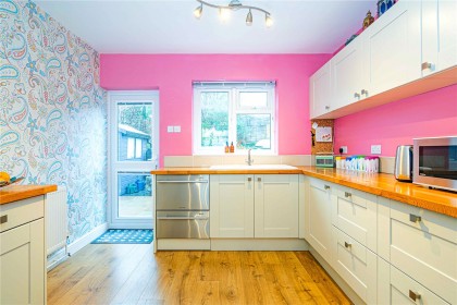 photo for Nash Mills, Hemel Hempstead, Hertfordshire