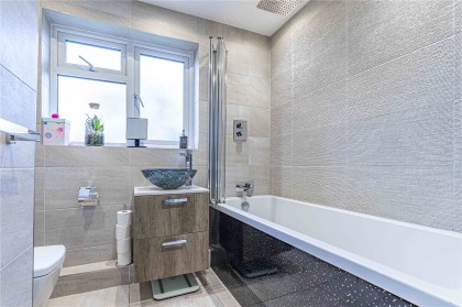 photo for Leverstock Green, Hemel Hempstead, Hertfordshire